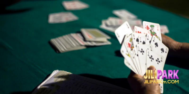 Importance of the Semi Bluff Strategy
